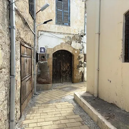 Kyrenia Palace Homes Holiday home *