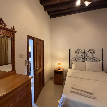 Kyrenia Palace Homes *