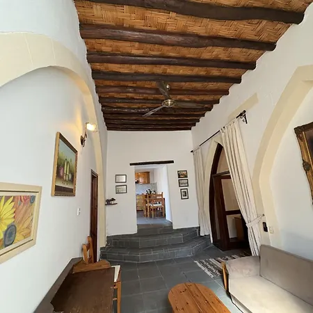 Tatil Evi Kyrenia Palace Homes *